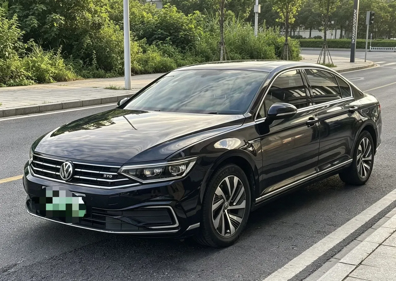 Volkswagen Magotan New Energy 2020 Magotan GTE 1.4T Luxury Automatic Gear - View 1