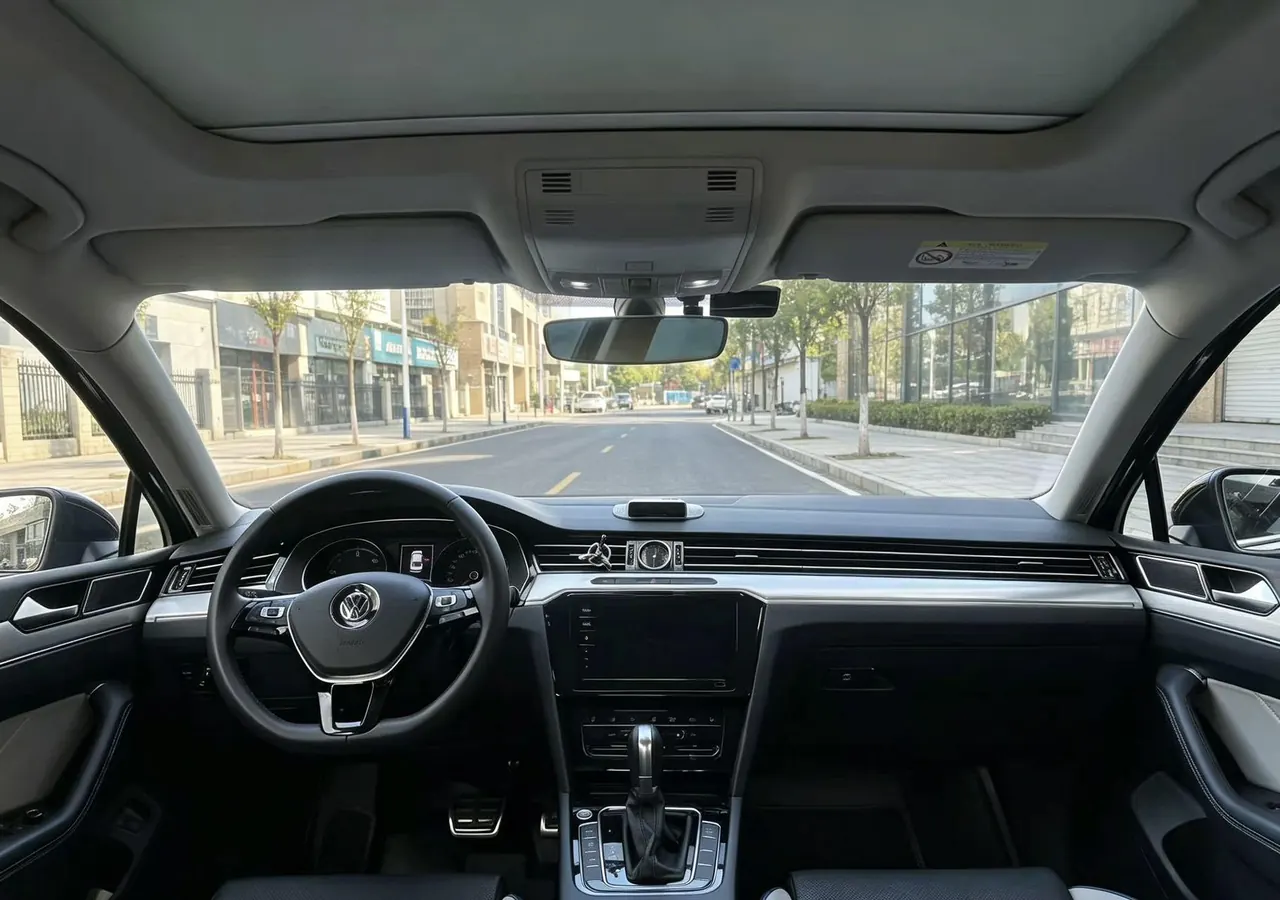 Volkswagen Magotan New Energy 2020 Magotan GTE 1.4T Luxury Automatic Gear 3