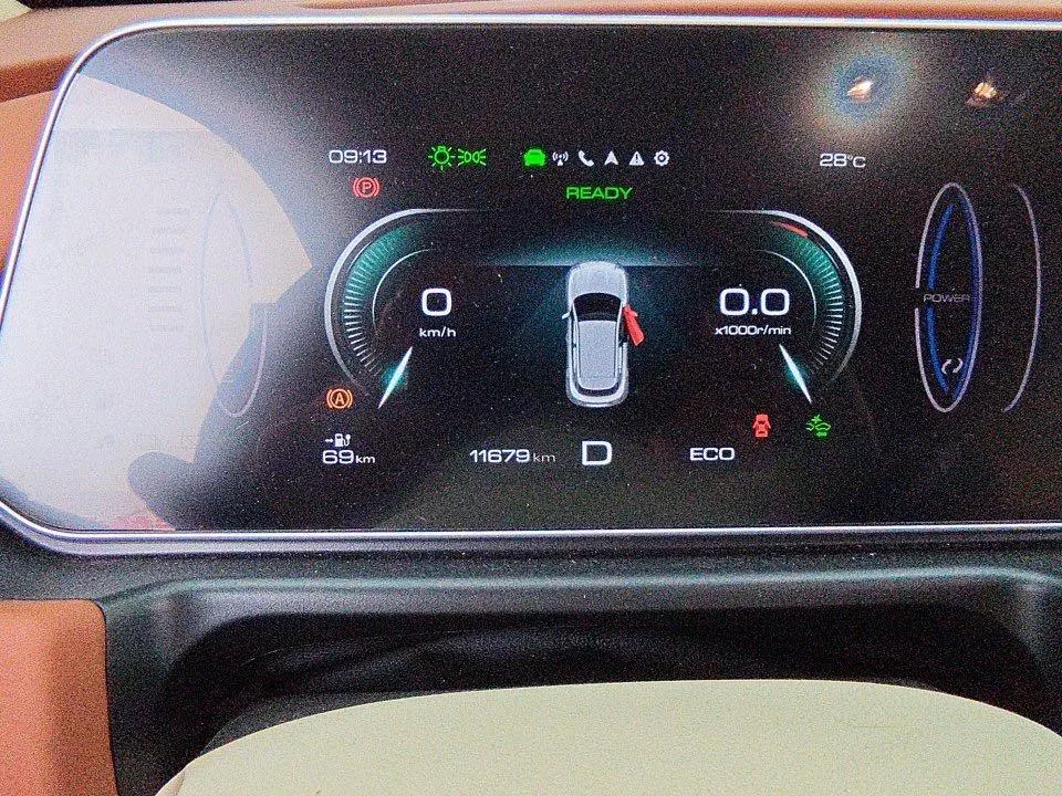 Ora 2024 good cat 401km luxury automatic gear 7
