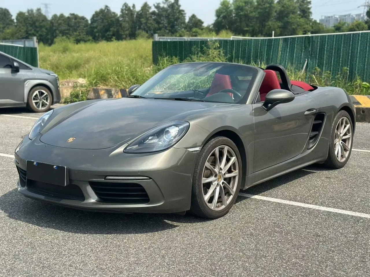 Porsche 718 (Imported) 2022 718 Boxter T 2.0T Automatic - View 1