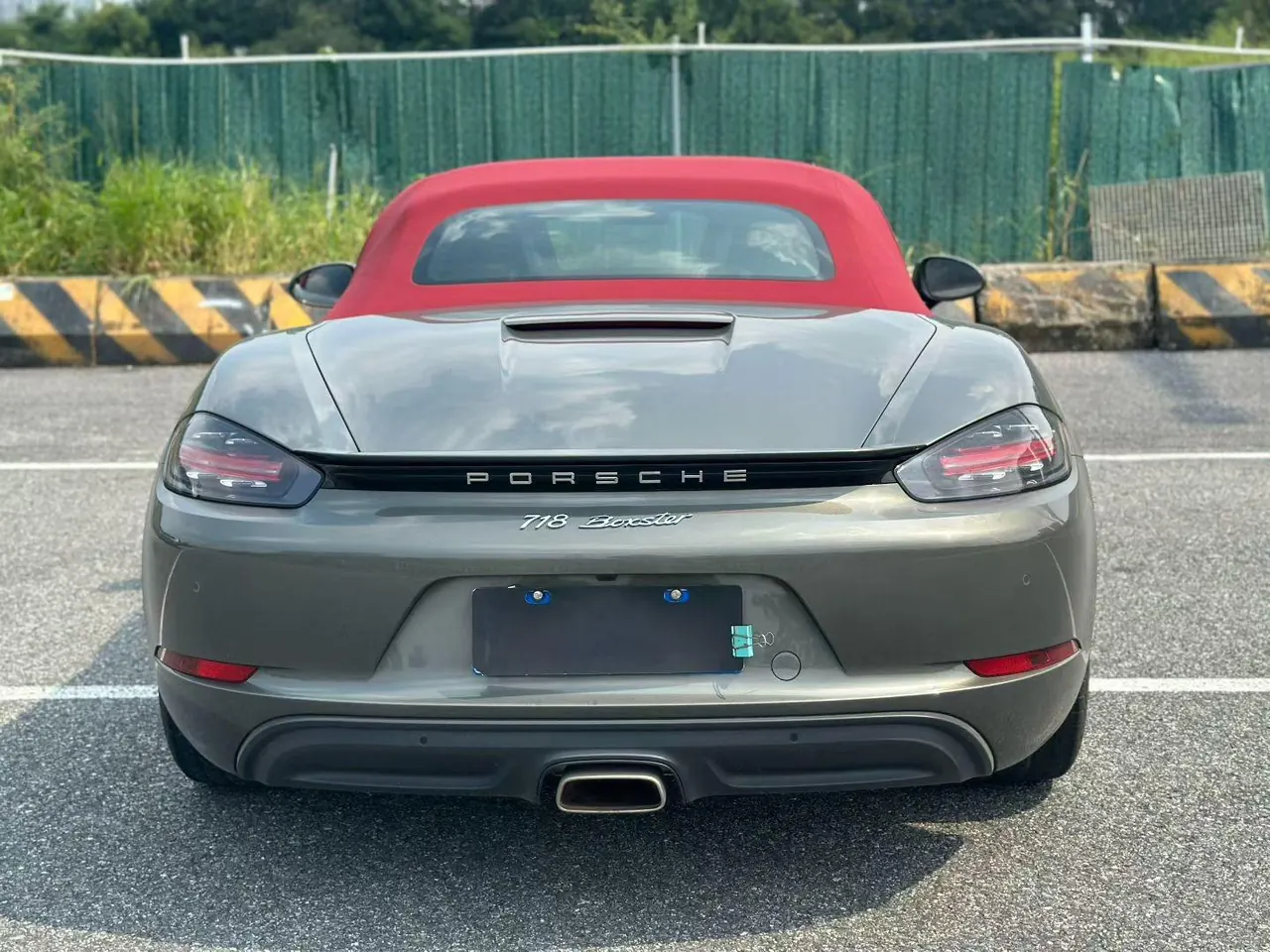 Porsche 718 (Imported) 2022 718 Boxter T 2.0T Automatic 5