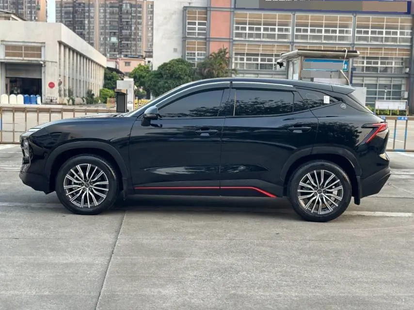 Jetour 2024 Dasheng 1.5T Longteng Edition PRO Automatic Gear 3