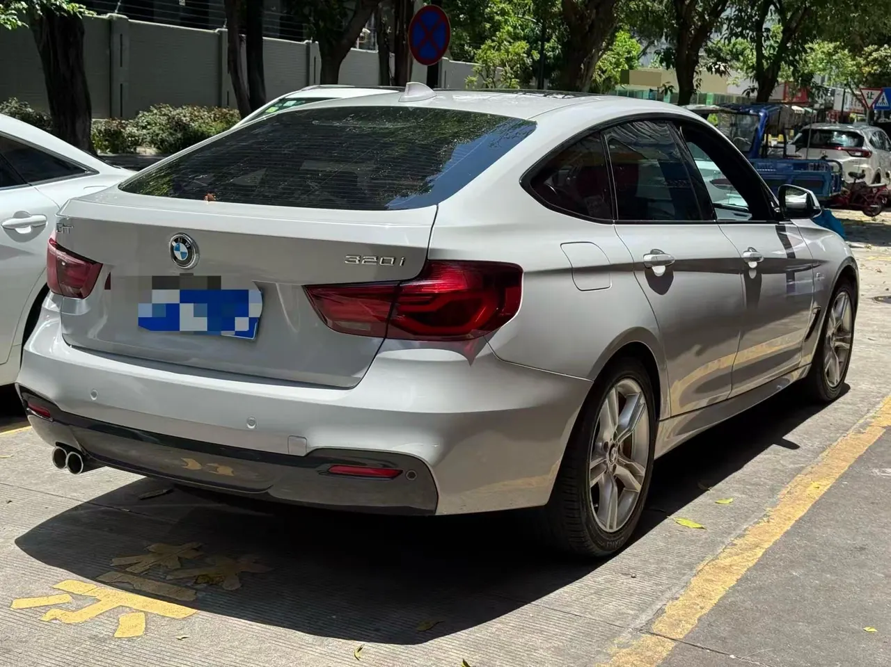 BMW 3 Series GT (Imported) 2020 GT 320i 2.0T M Sports Suit Automatic Gear 4