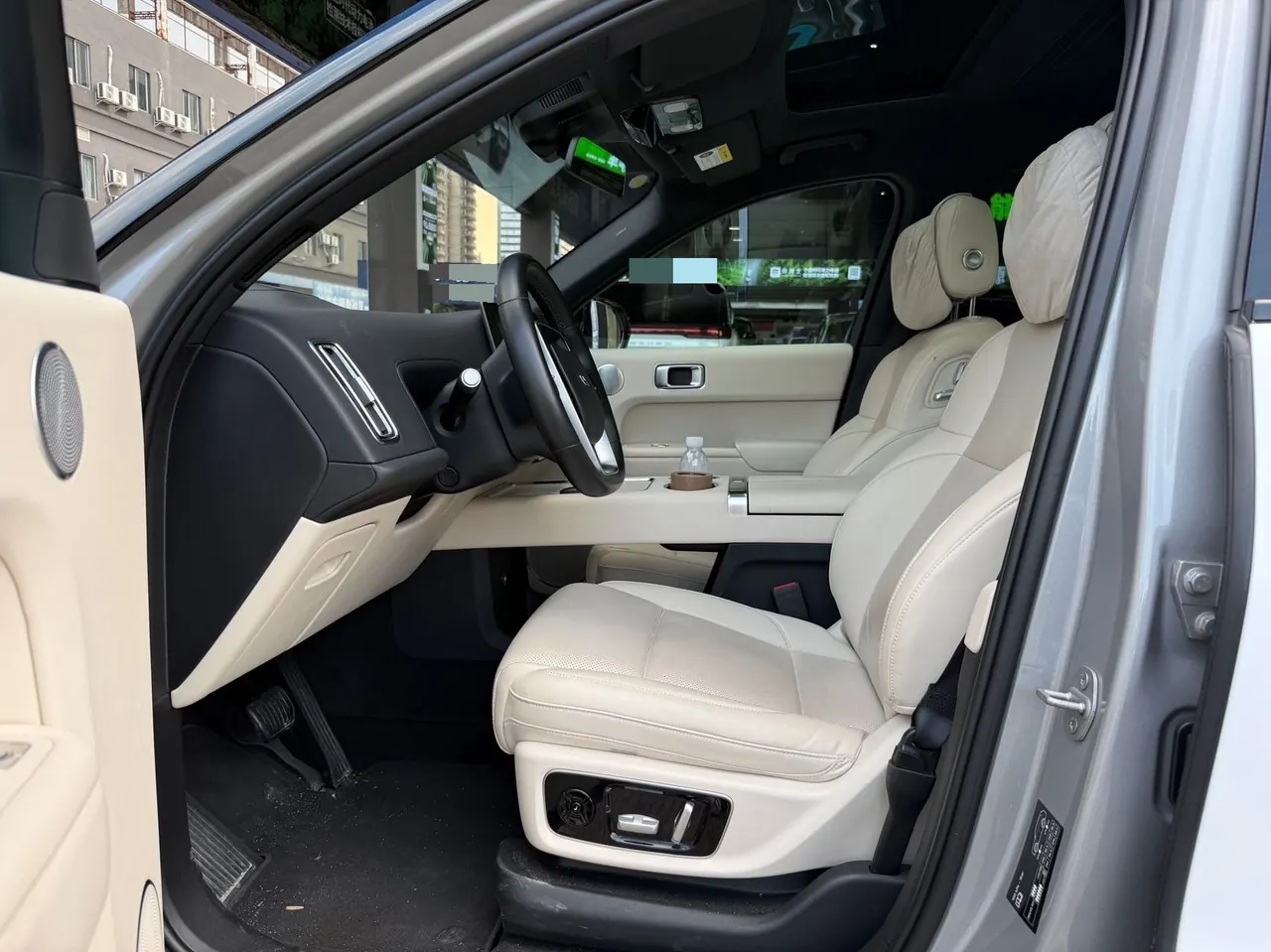 Li 2022 L9 1.5T Max Edition Automatic Gear 3