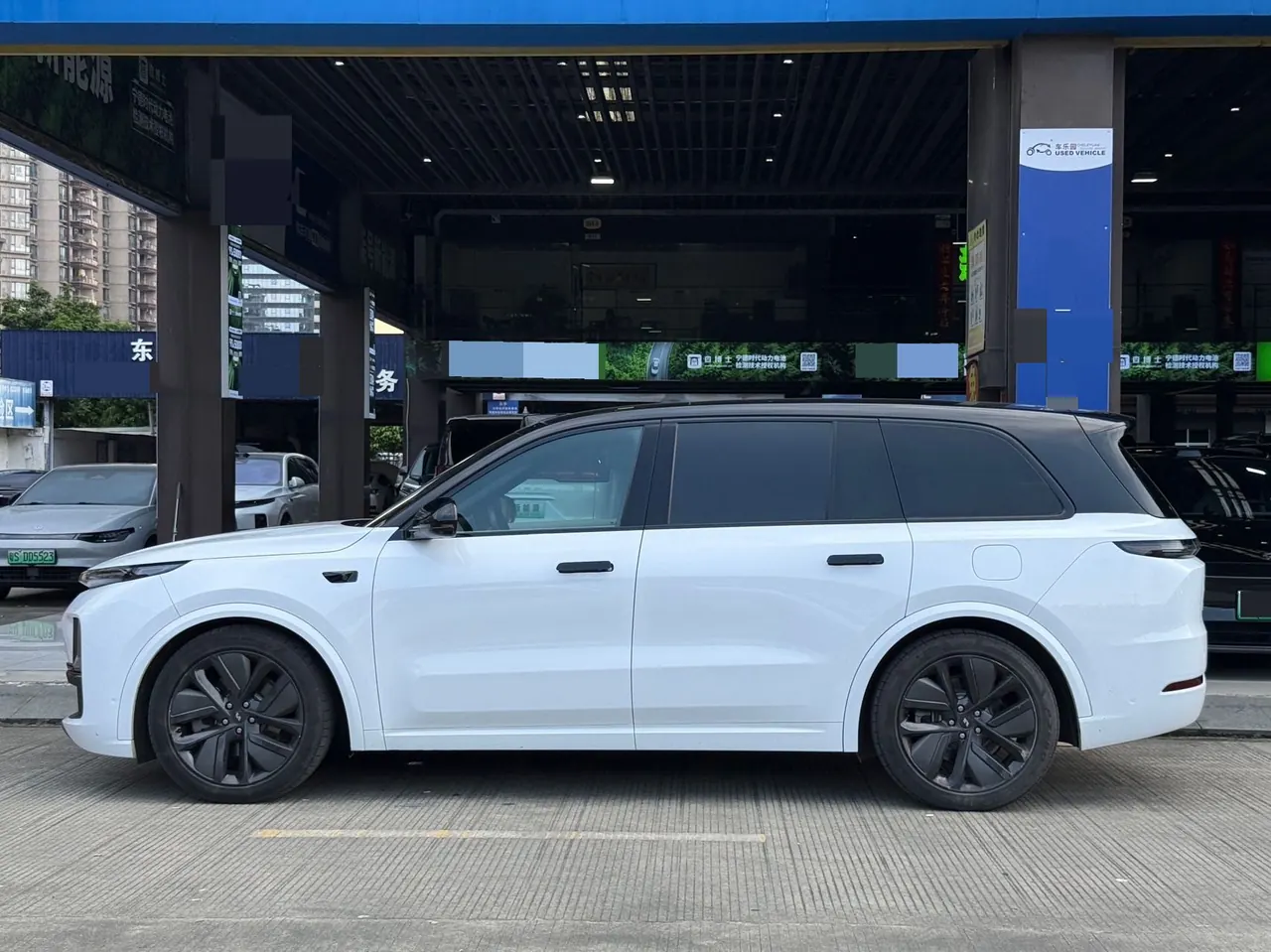 Li 2022 L9 1.5T Max Edition Automatic Gear 7