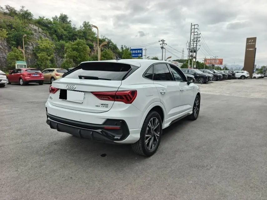 Audi 2022 Q3 Sportback 2.0TFSI 40TFSI Fashion Automatic 9