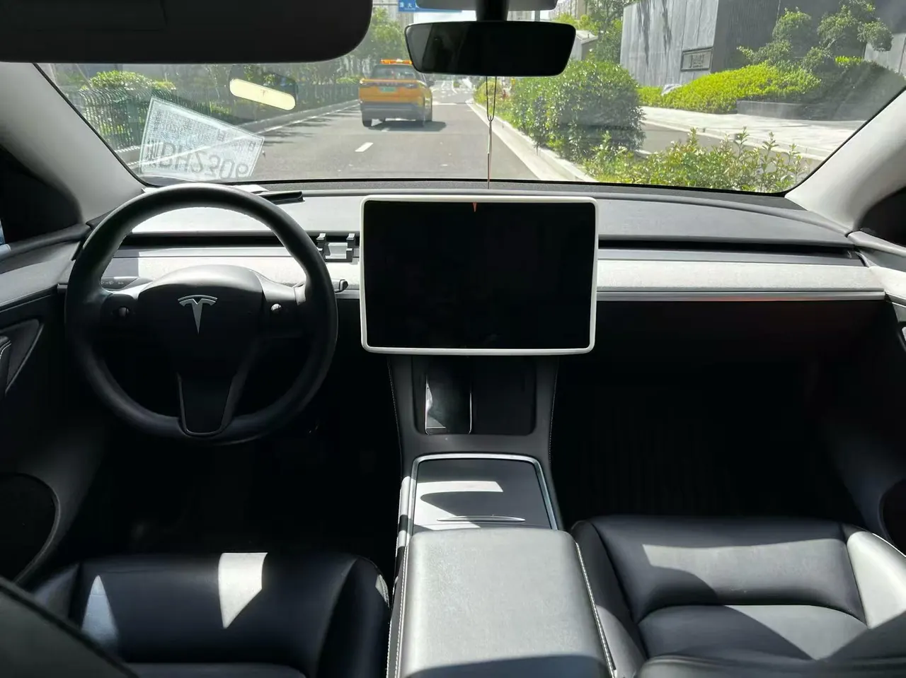 Tesla 2024 Model Y rear-wheel drive version automatic transmission 3