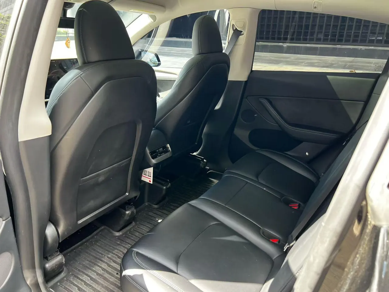 Tesla 2024 Model Y rear-wheel drive version automatic transmission 5