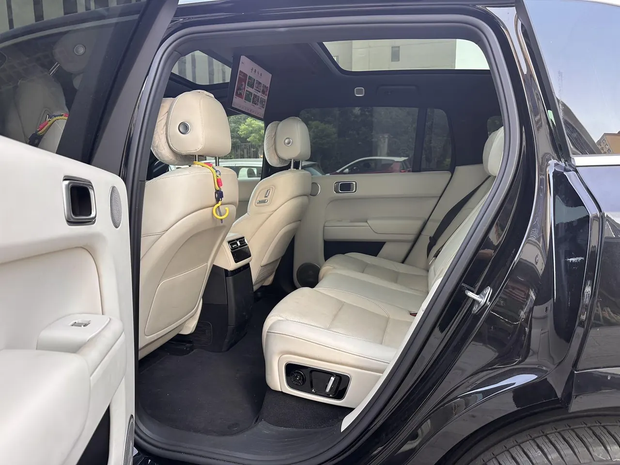 Li 2024 L7 Ultra Automatic 3