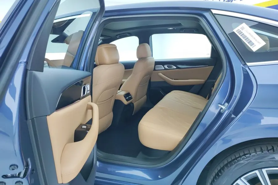 Geely Galaxy 2025 A7 EM-i 1.5 150km Starship Edition Automatic Gear 6