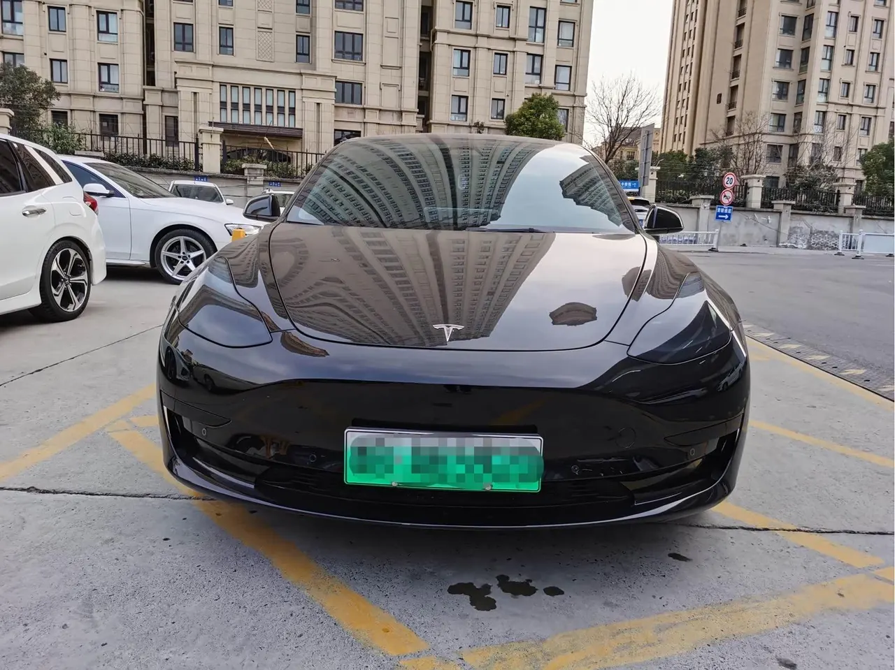 Tesla 2022 Model 3 rear-wheel drive version of automatic transmission 2