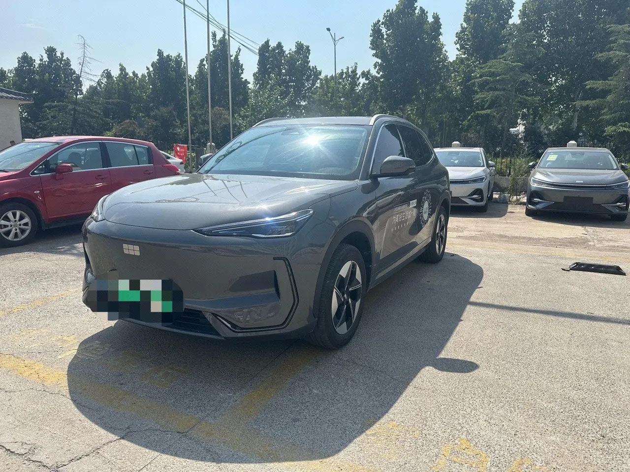 Geely Galaxy 2026 E 5 610km Discovery Edition Automatic Gear - View 1