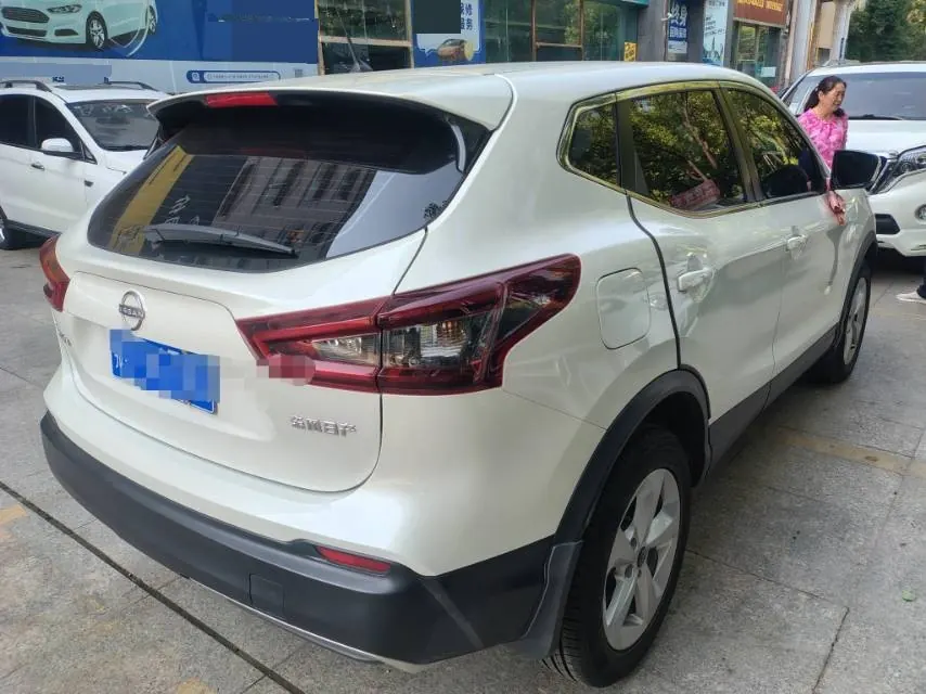 Nissan 2025 Xiao Ke Honor 2.0 Stepless Honor XV True Edition Automatic Gear 2