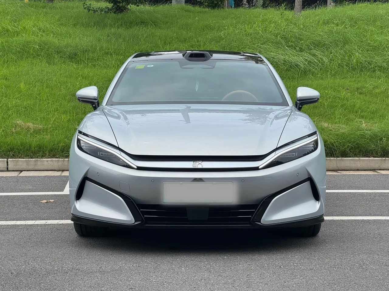 BYD 2025 Han L EV four-wheel drive laser Radar flagship automatic gear 2