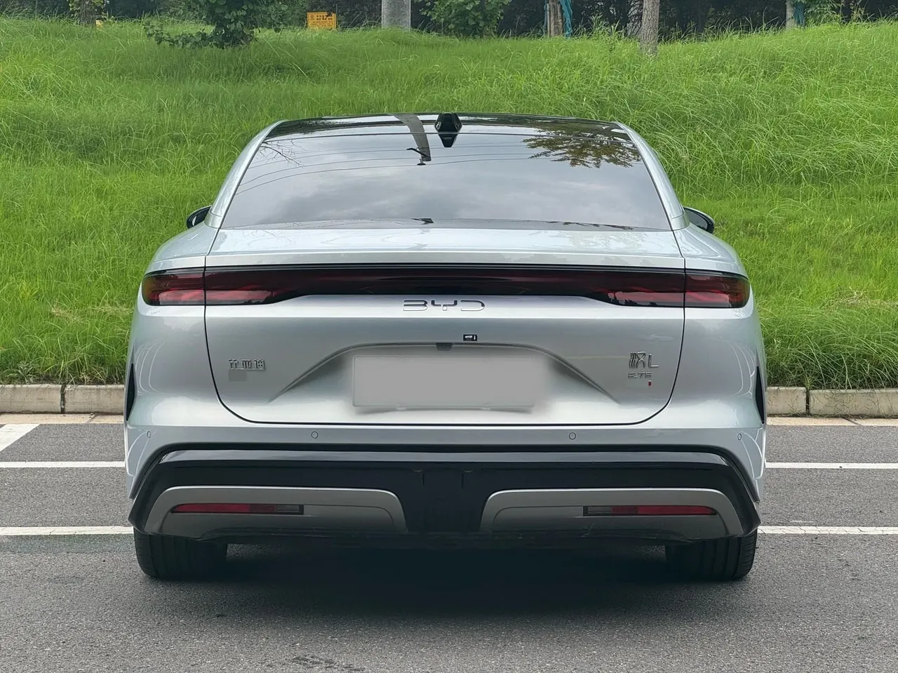 BYD 2025 Han L EV four-wheel drive laser Radar flagship automatic gear 8