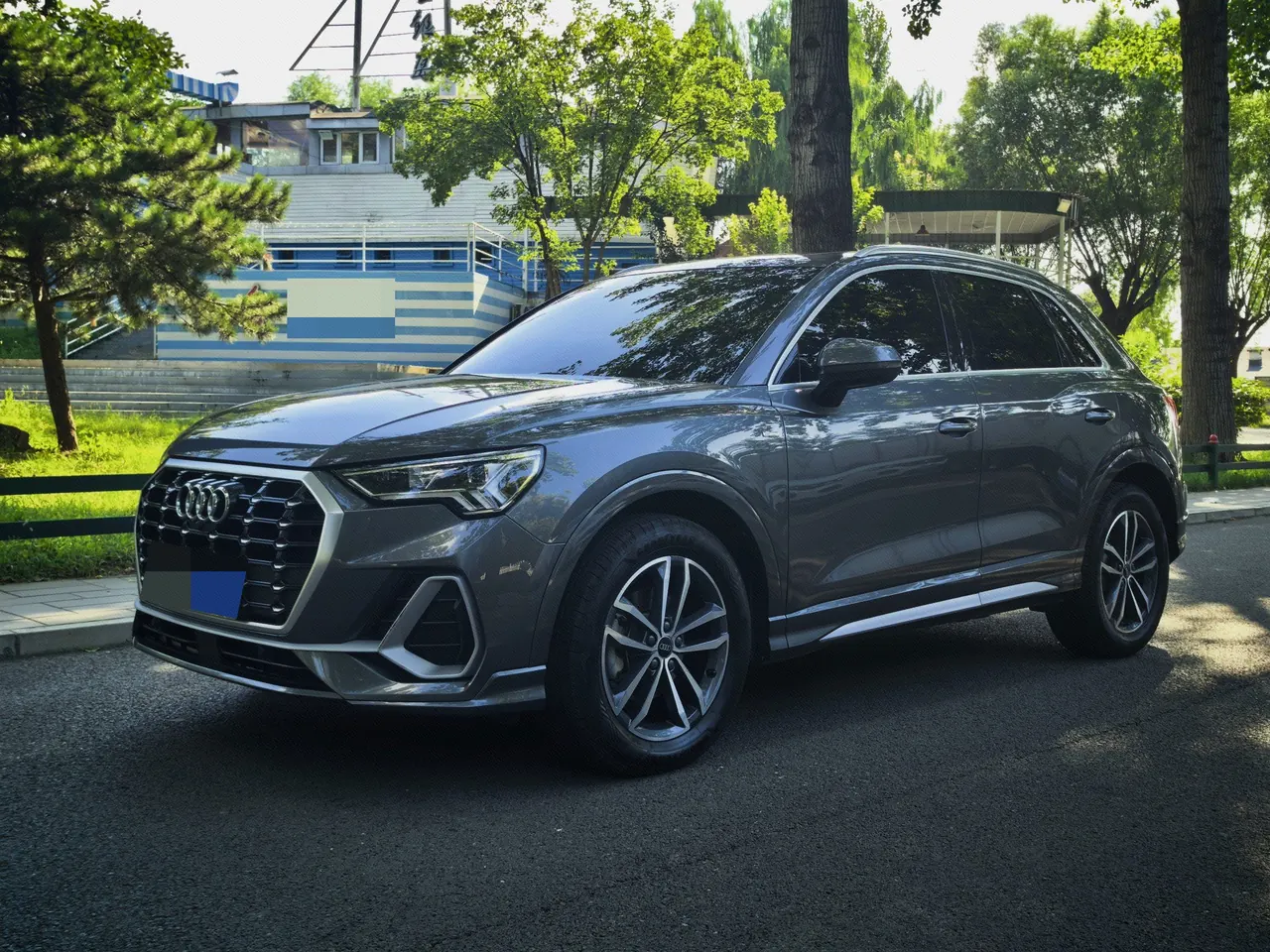 Audi 2022 Q3 1.4TFSI 35TFSI Aggressive Dynamic Automatic - View 1