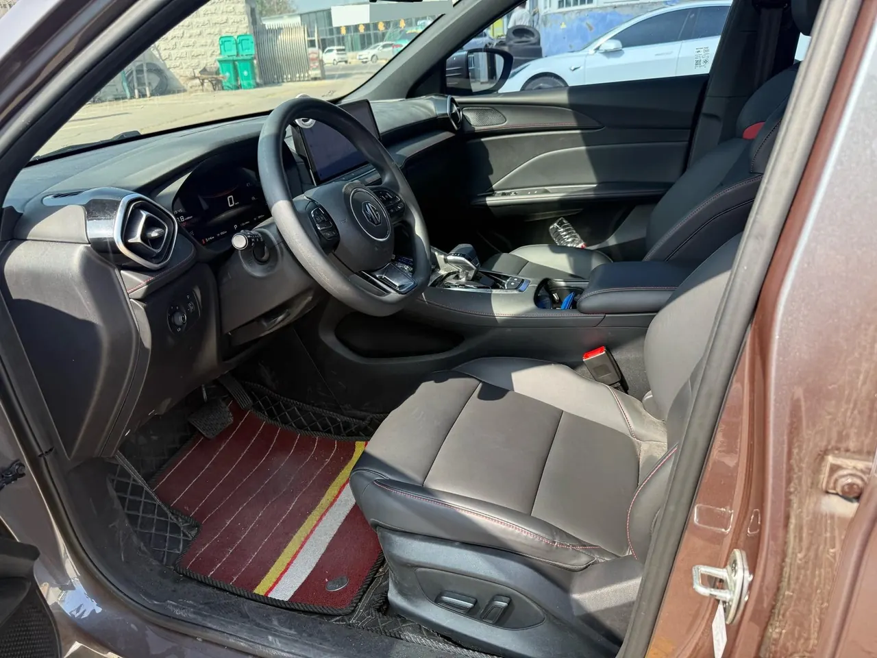 MG 2025 MG5 1.5TGI 300TGI Global Flagship Automatic Gear 5