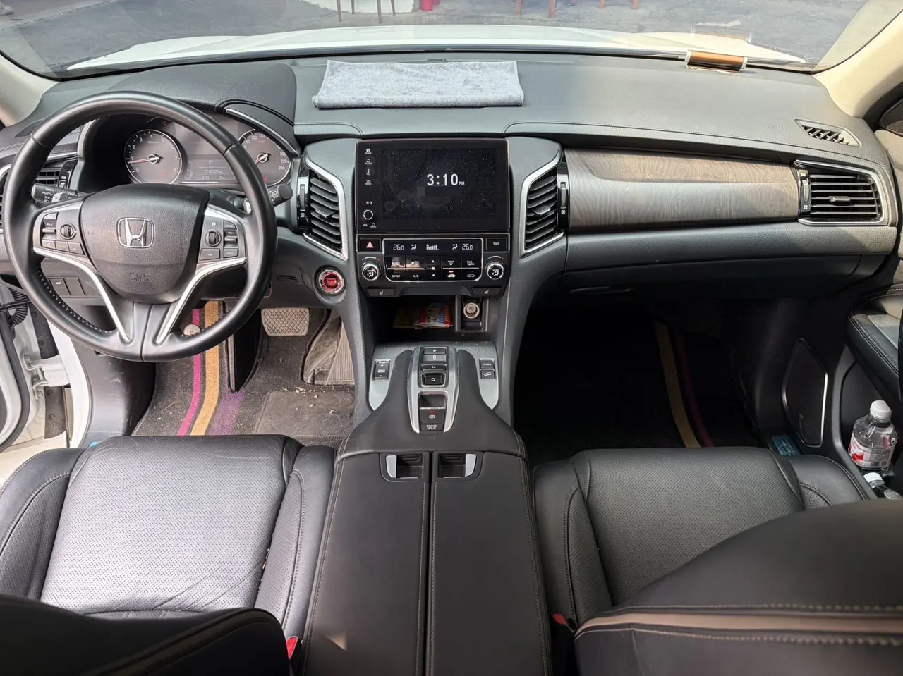 Honda 2020 Crown Road 2.0T 370TURBO Two-Drive Deluxe Automatic Gear 3