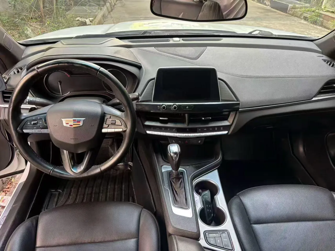 Cadillac 2022 CT4 2.0T 28T luxury automatic gear 4