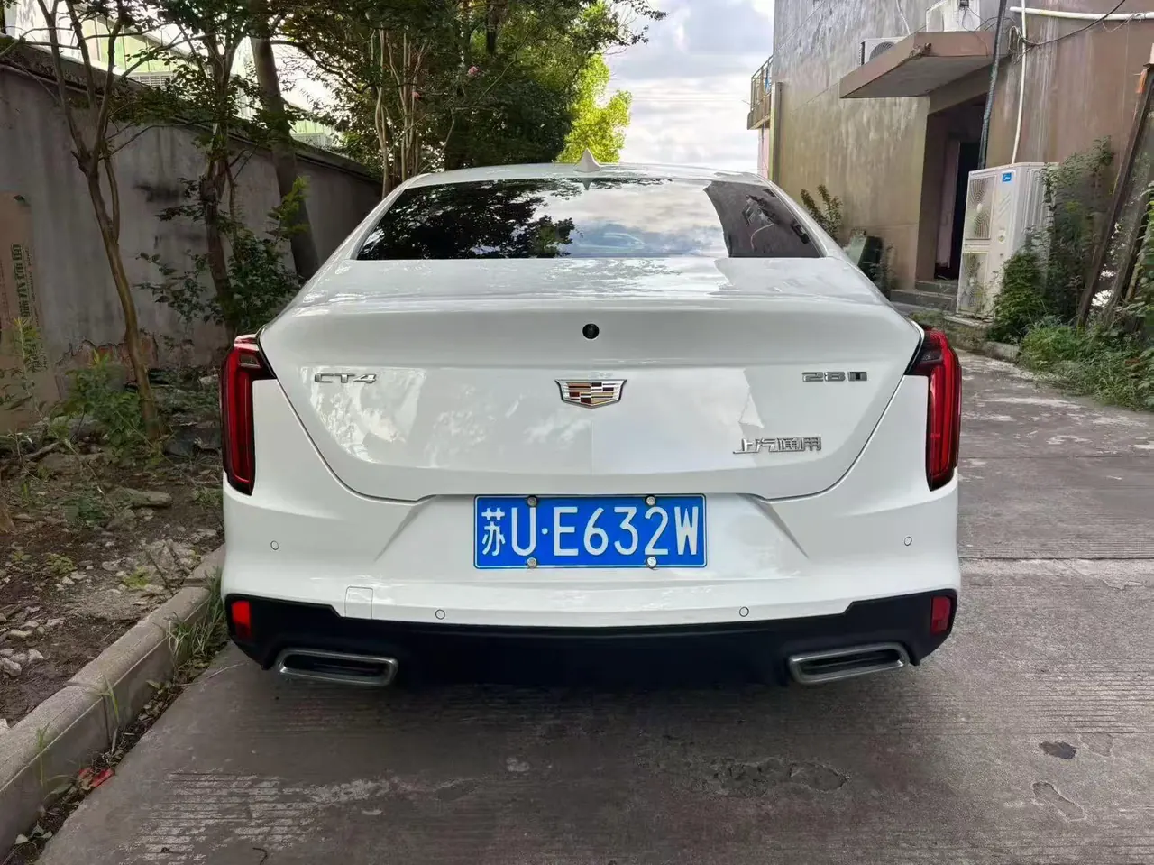 Cadillac 2022 CT4 2.0T 28T luxury automatic gear 8