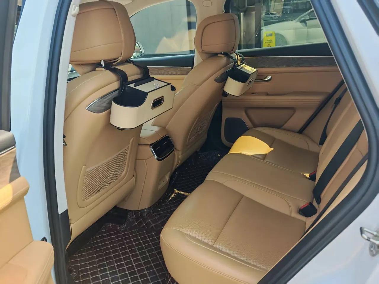 AITO 2022 AITO M5 1.5T Four-wheel Drive Performance Edition Automatic Gear 5