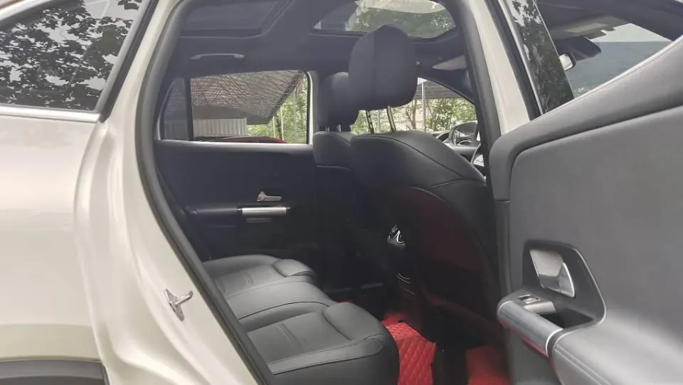 Mercedes Benz 2022 GLA 180 1.3T (modified) automatic gear 6