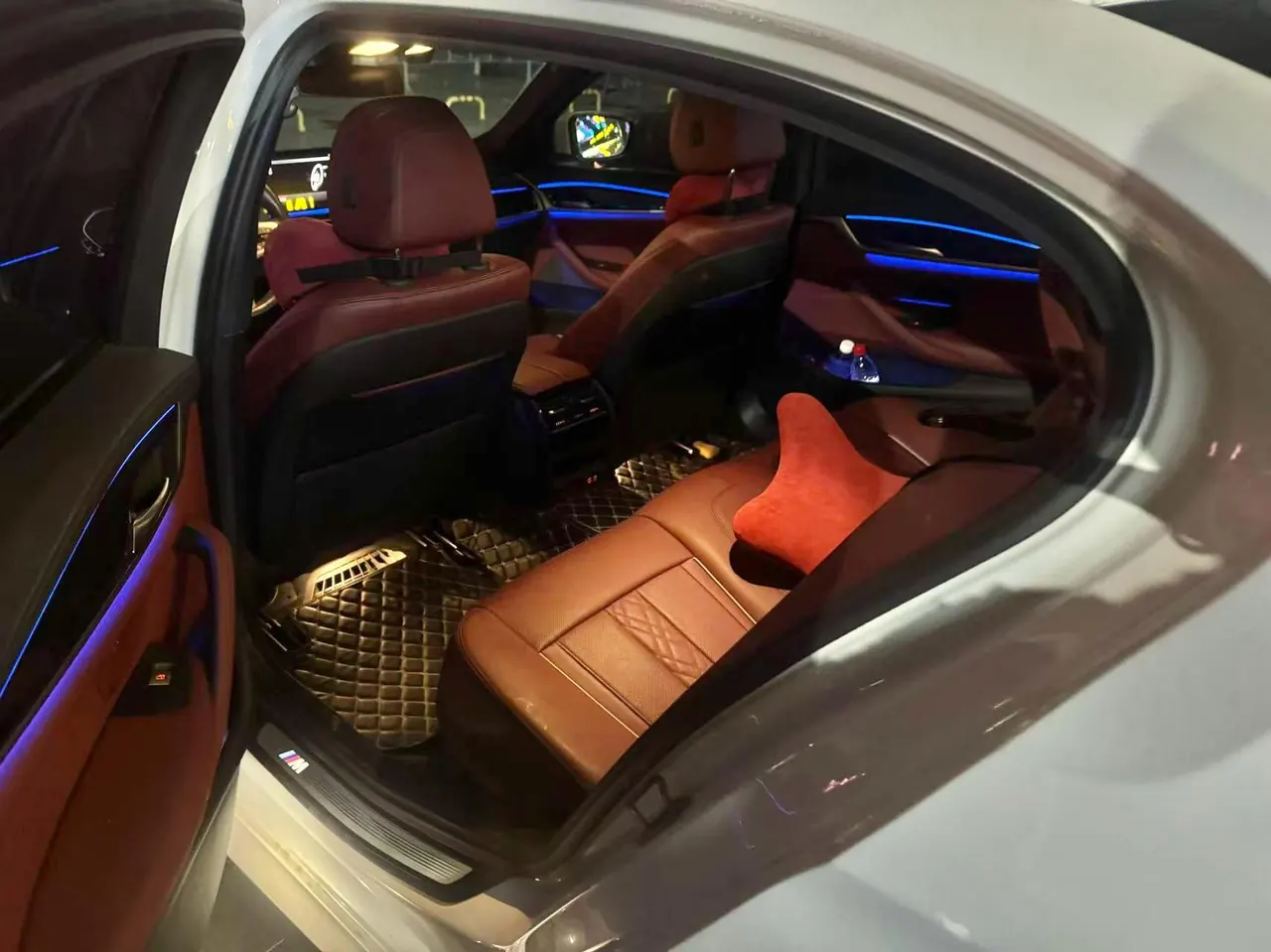 BMW 5 Series 2022 525Li 2.0T Luxury Suit (Modified) Automatic Gear 3