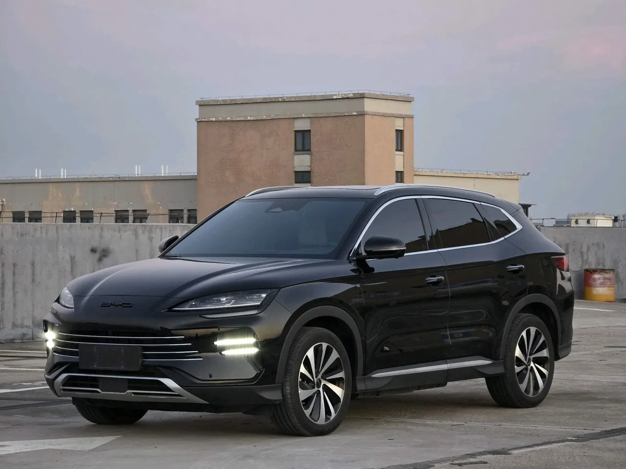BYD Song PLUS New Energy 2024 Song PLUS DM-i 1.5 Stepless Glory Edition 110km Flagship PLUS Automatic Gear - View 1
