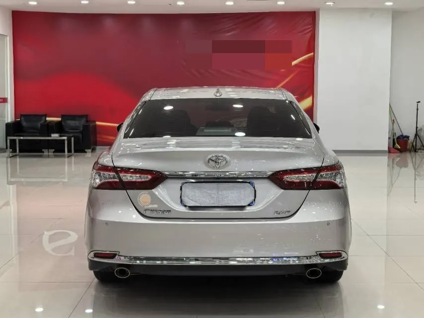 Toyota 2023 Camry 2.0G Stepless Deluxe Edition Automatic Gear 8