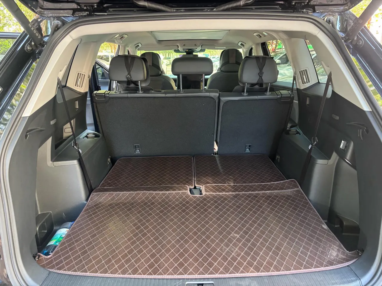 Volkswagen 2025 Touang Pro 2.0TSI 450TSI Four-wheel Drive Vertical and Horizontal Automatic Gear 12