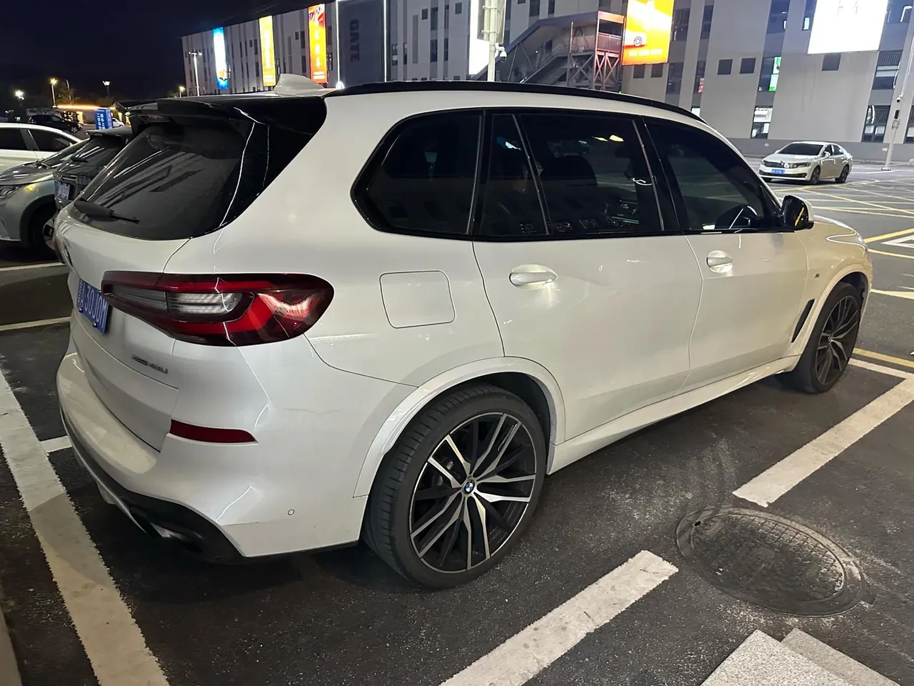 BMW 2022 X5 xDrive 40Li 48v 3.0T exclusive m sports suit automatic gear 12