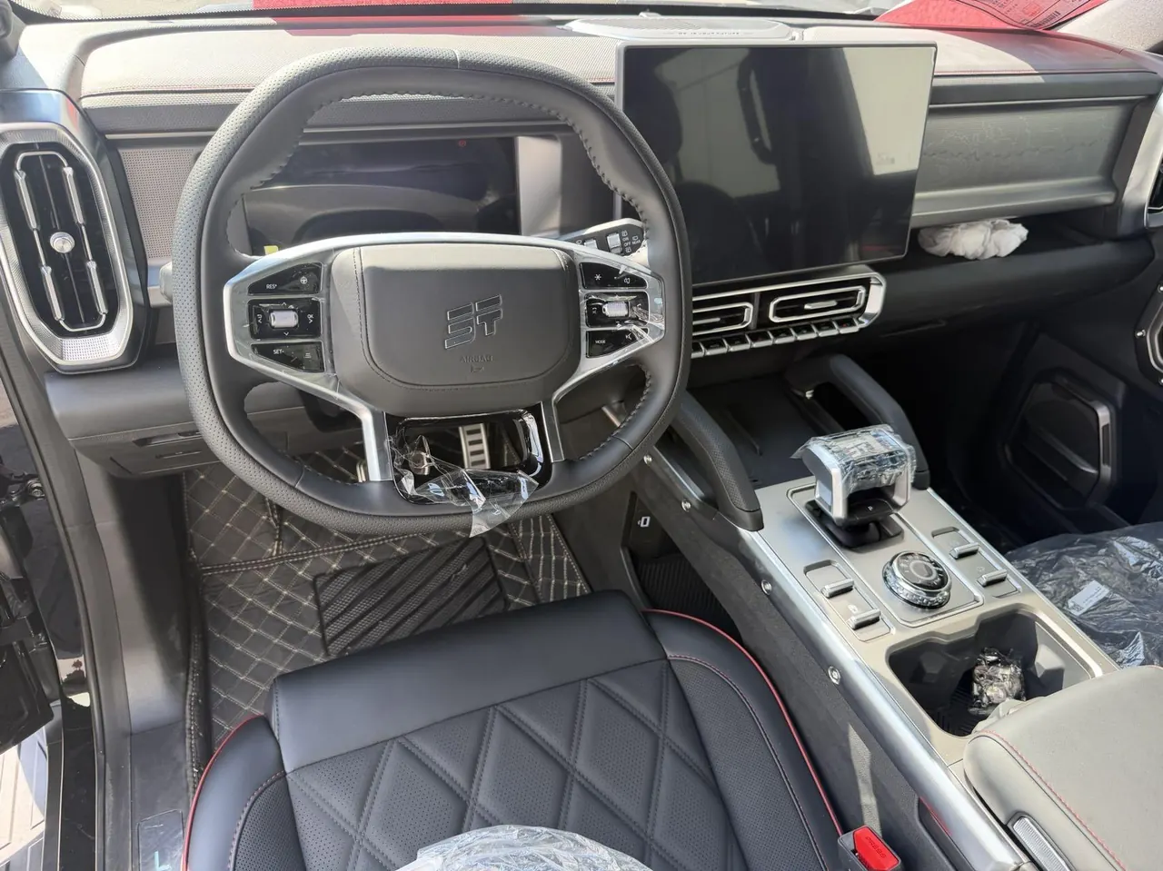 Jetour 2026 Travelers C- DM 1.5T 212km Crossing Automatic Gear 3