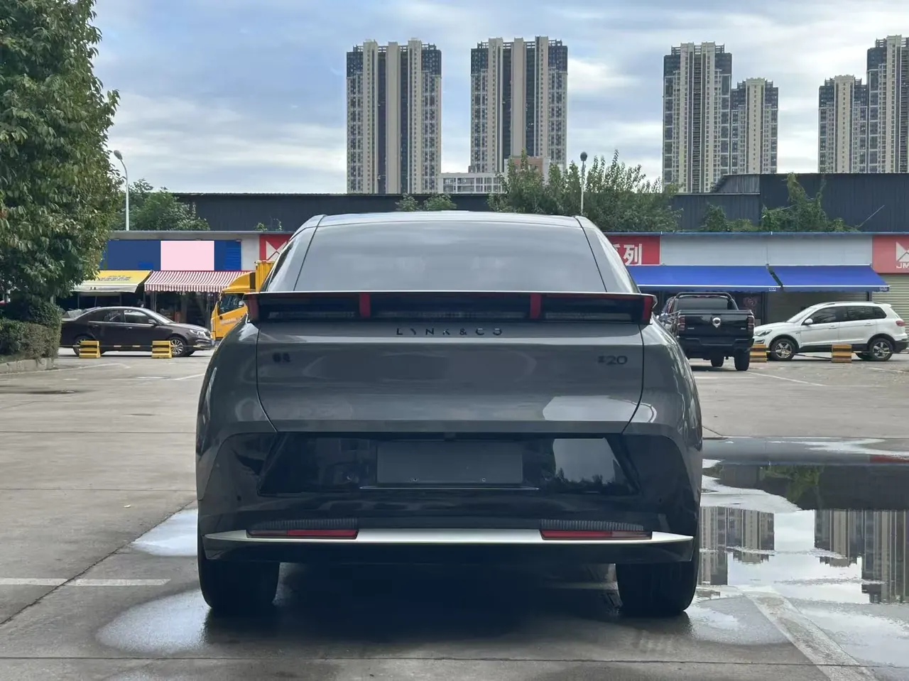 LYNK&amp;CO 2025 LYNK&amp;CO Z 20 530km Rear Drive Max Automatic 16