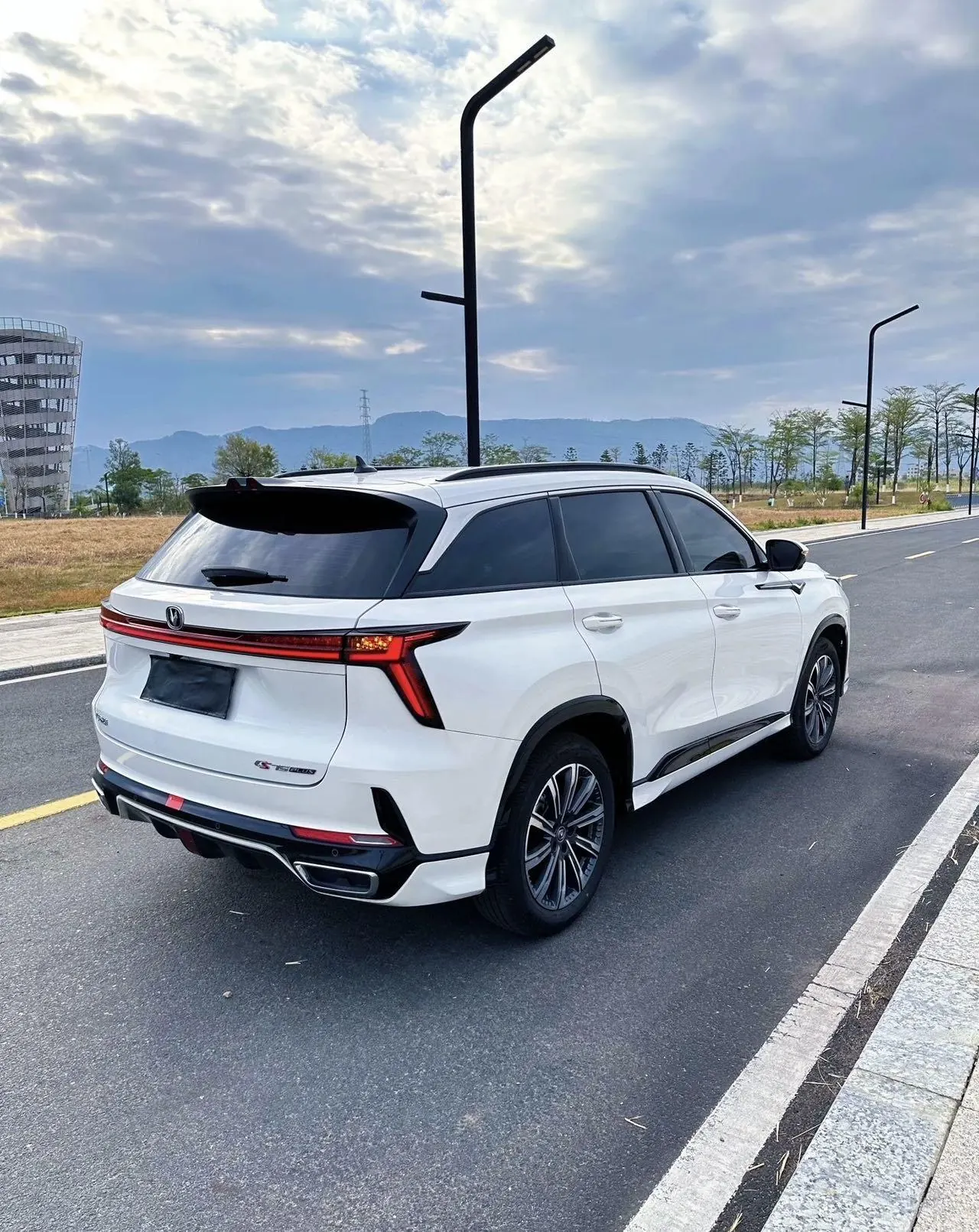 ChangAn 2025 CS75 PLUS 1.5T New Blue Whale Flagship Automatic 8