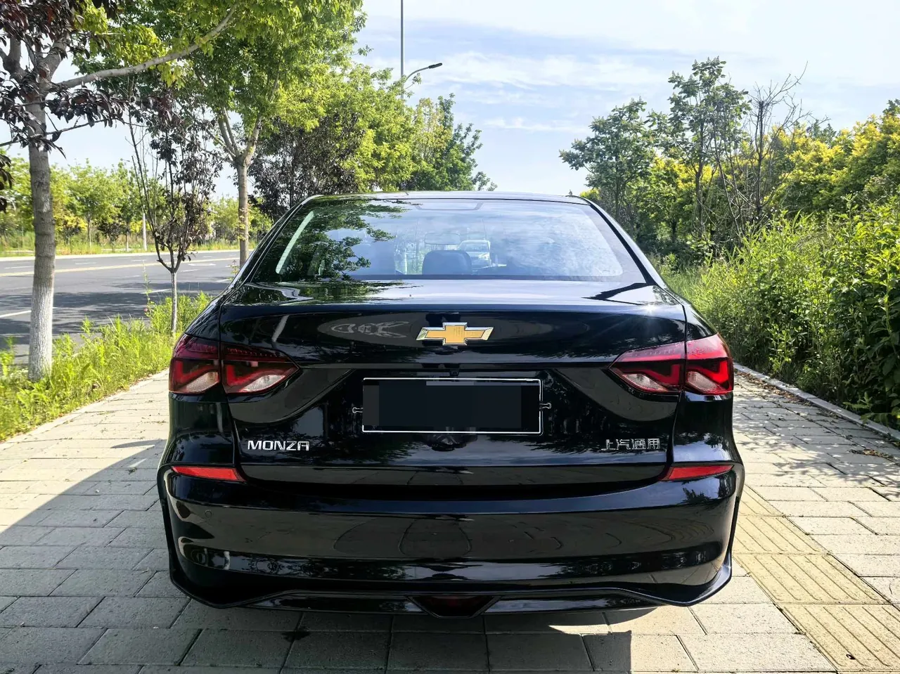 Chevrolet 2024 Cruze 1.5 Pleasant Edition Automatic Gear 3
