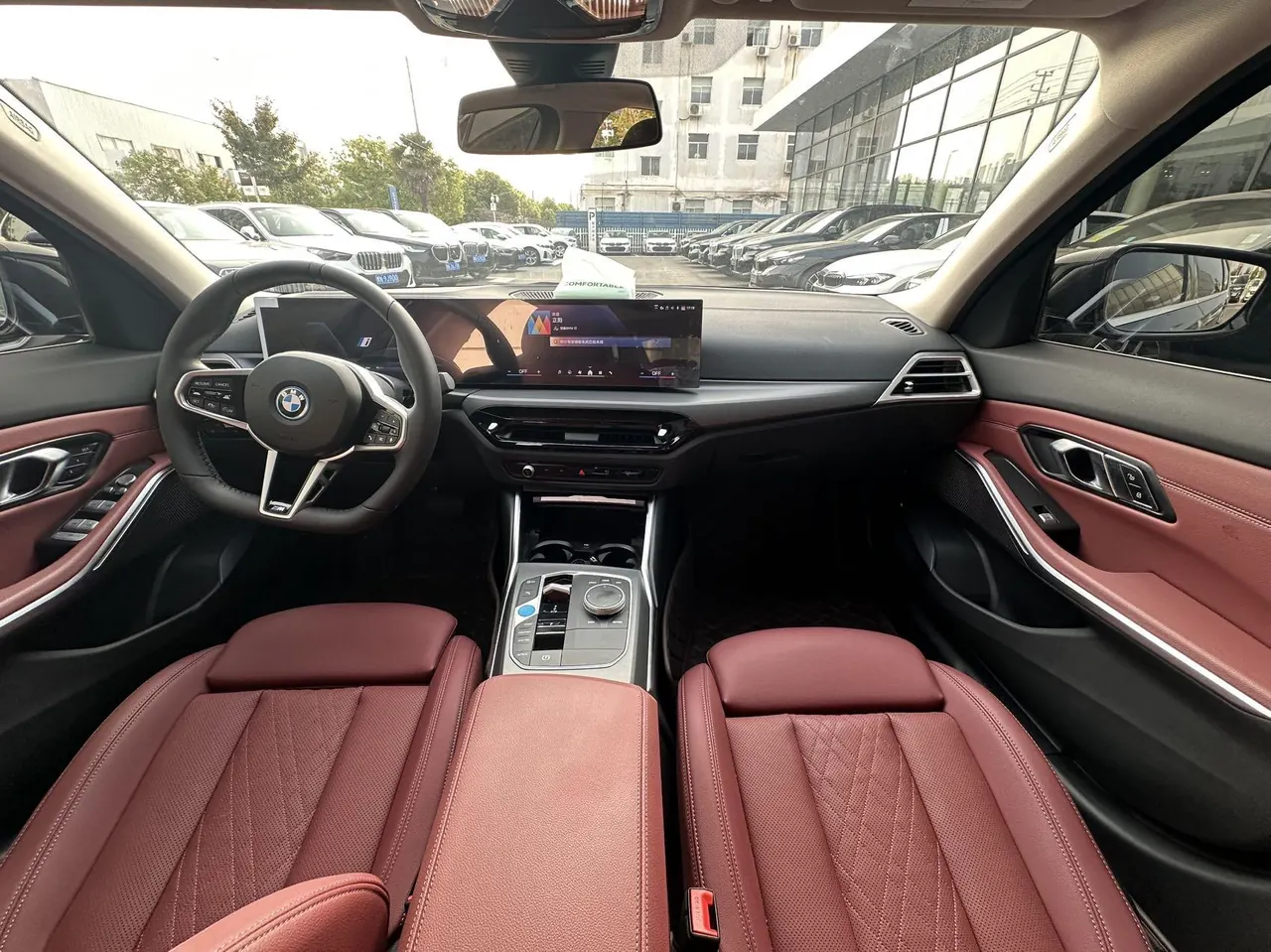 BMW 2025 i3 eDrive 35 L automatic gear 6