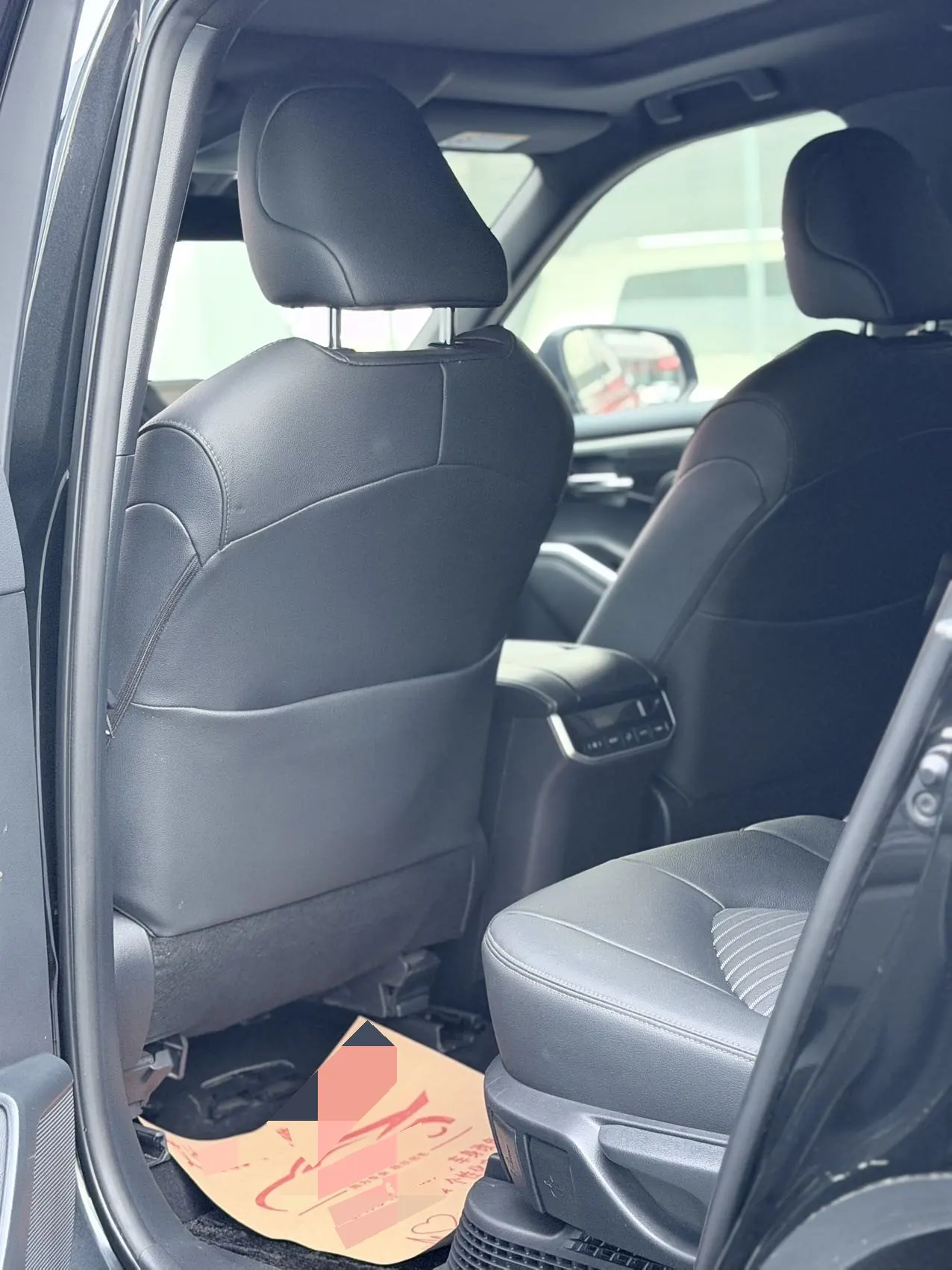 Toyota 2023 Crown Land Release 2.5 Stepless Four-wheel Drive Premium Edition Automatic Gear 8