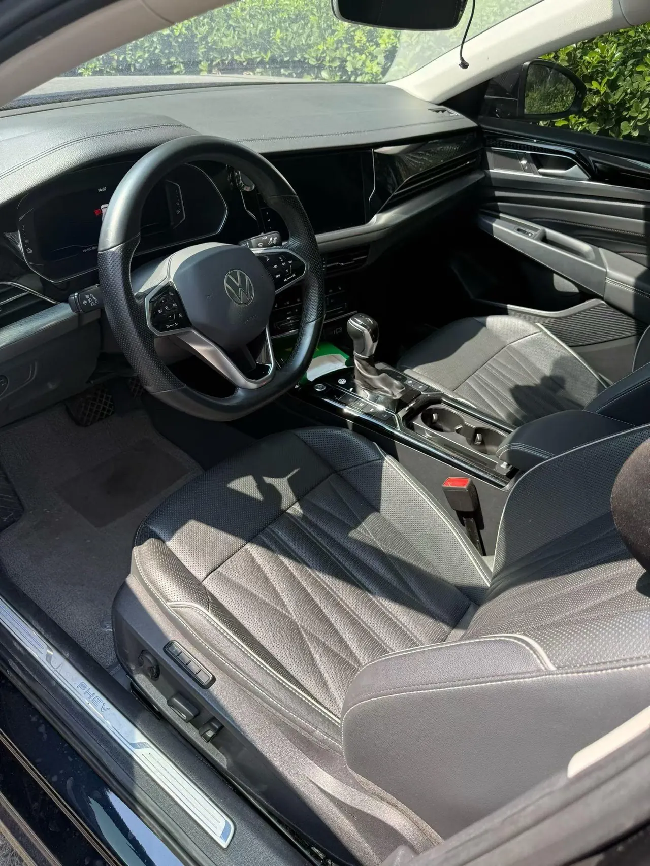 Volkswagen Passat New Energy 2022 Passat PHEV 1.4T 430 Deluxe Automatic Gear 3