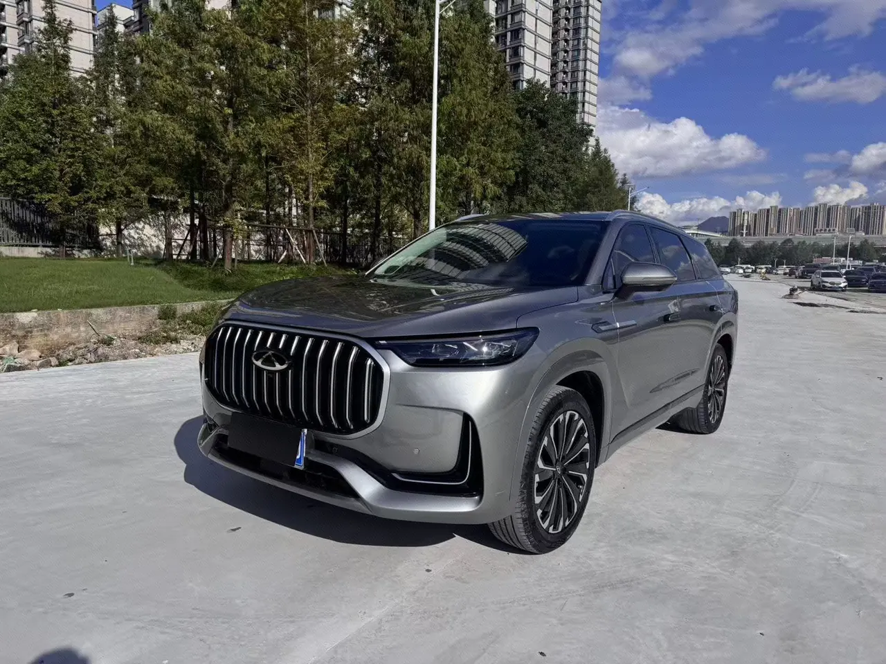 Chery 2023 Ruihu 9 2.0T 400T 4-wheel drive to reach version 5-seat automatic gear - View 1
