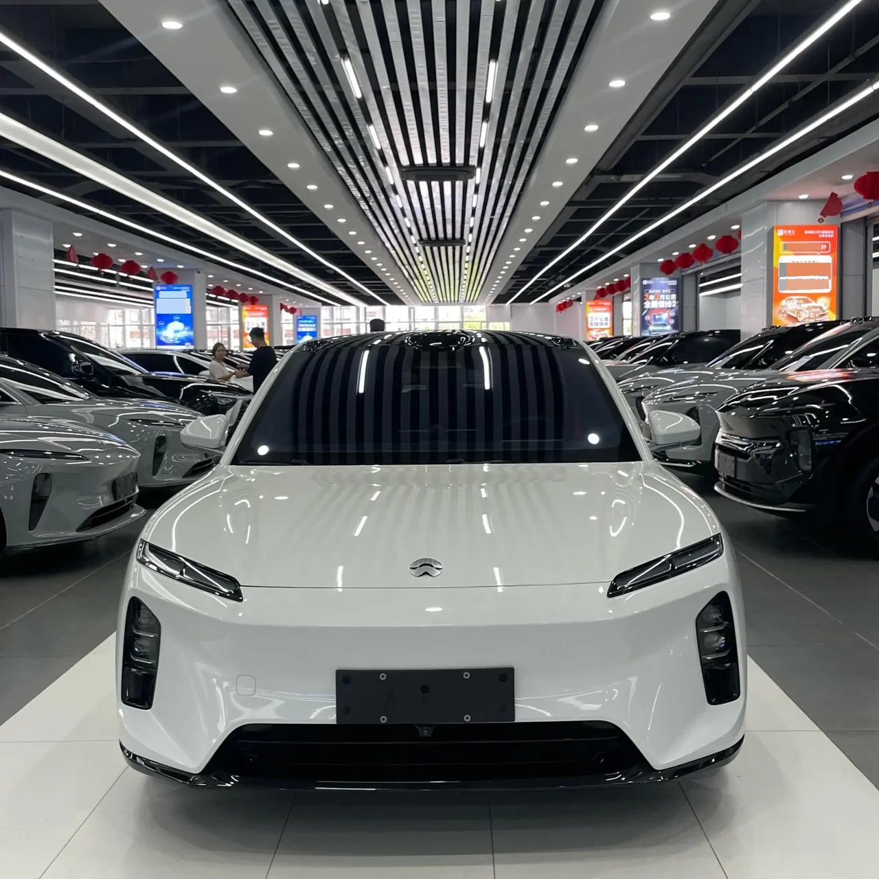 NIO 2025 ET5T 100kWh Touring automatic 2