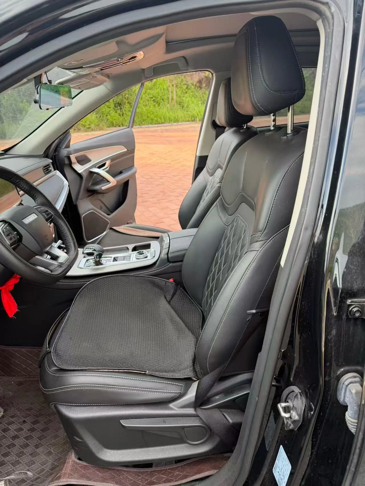 Jetour 2025 X70 PLUS 1.5T Elite Edition 5-seat Automatic Gear 4