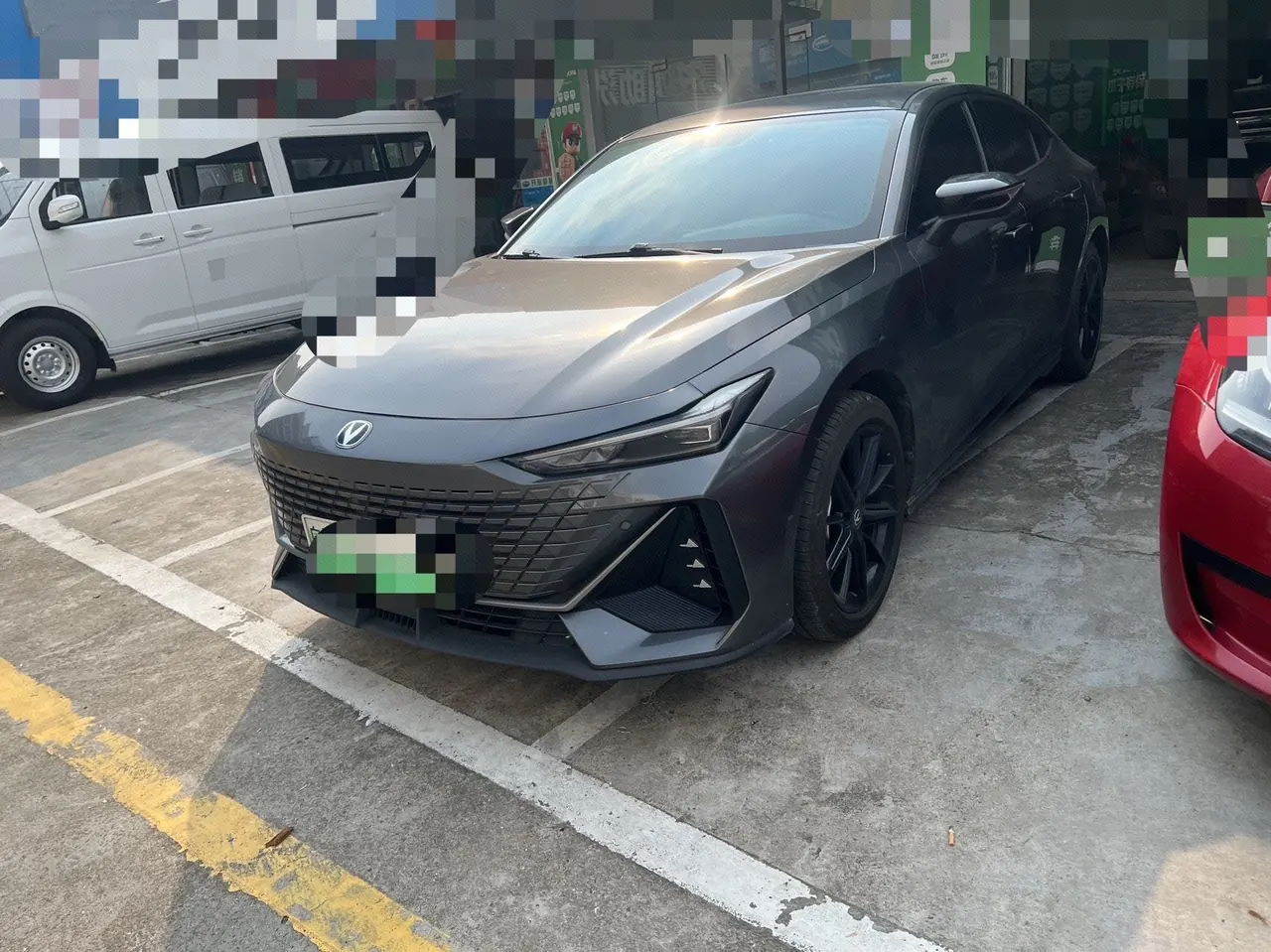 ChangAn 2023 UNI-V Smart Electric iDD 1.5T 113km Smart Fun (Fast Edition) Automatic Gear - View 1
