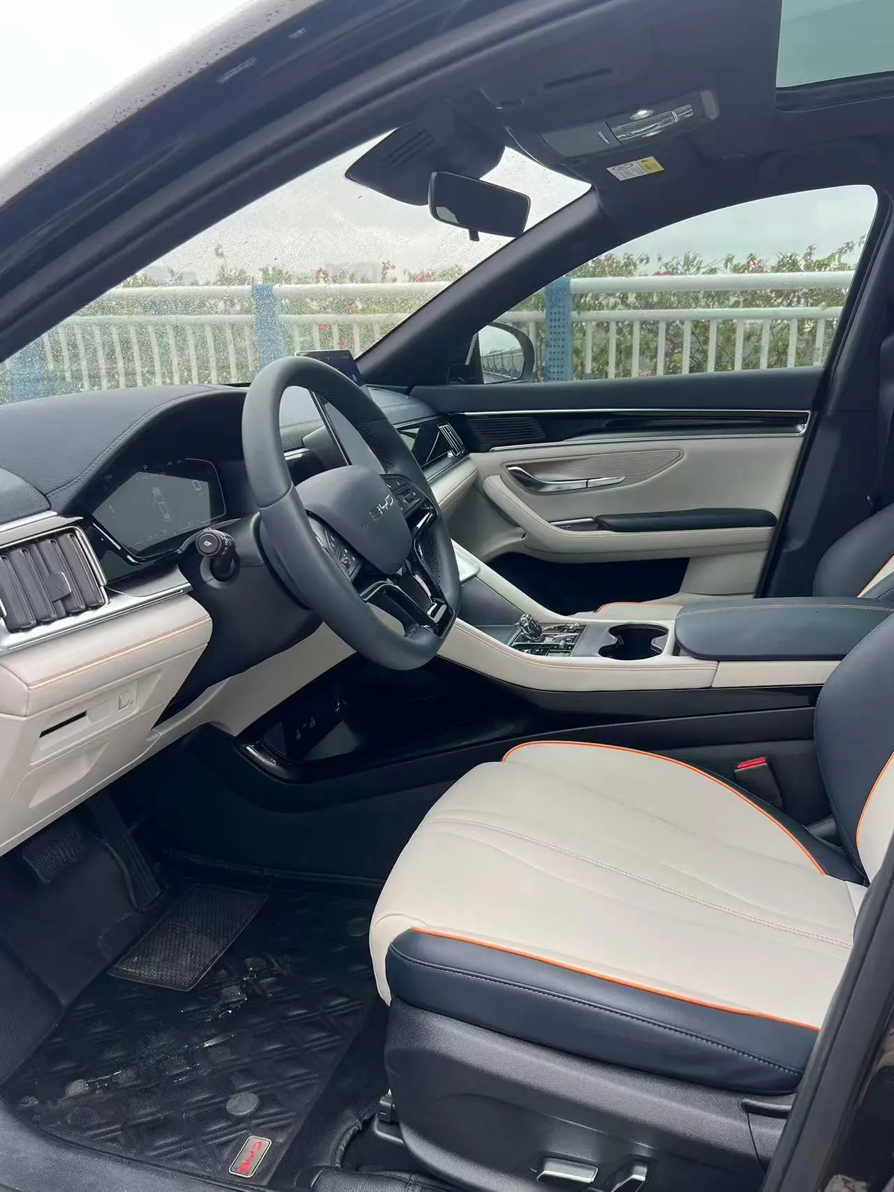 BYD Song PLUS New Energy 2024 Song PLUS DM-i 1.5 Stepless Glory Edition 110km Flagship PLUS Automatic Gear 4