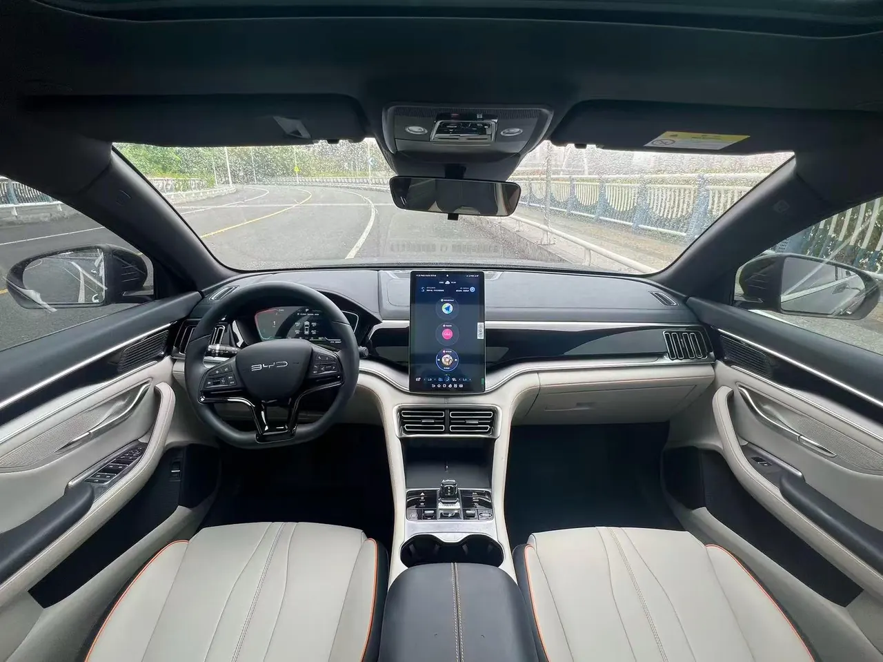 BYD Song PLUS New Energy 2024 Song PLUS DM-i 1.5 Stepless Glory Edition 110km Flagship PLUS Automatic Gear 7