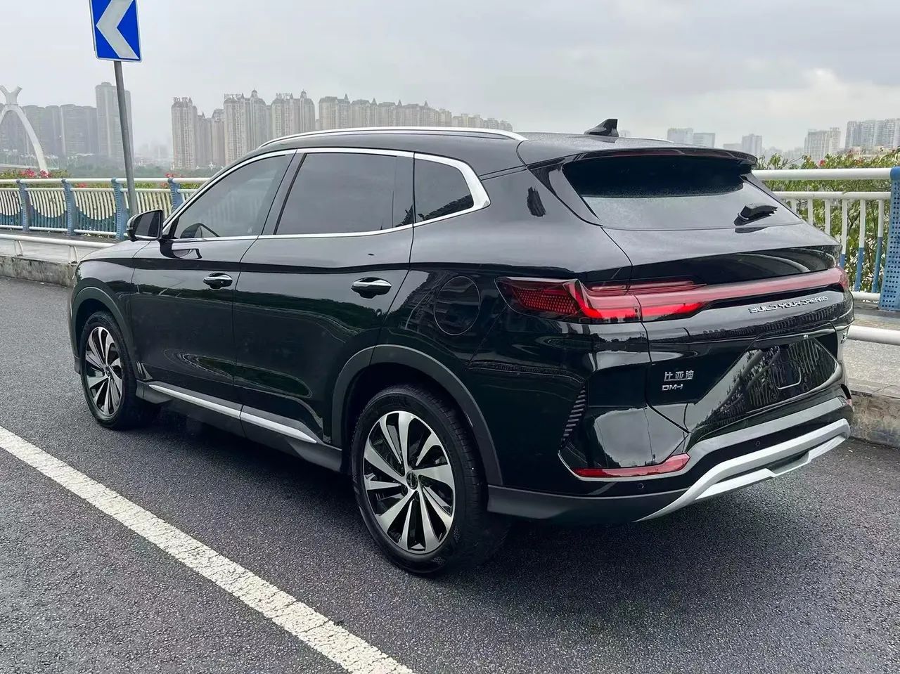 BYD Song PLUS New Energy 2024 Song PLUS DM-i 1.5 Stepless Glory Edition 110km Flagship PLUS Automatic Gear 8