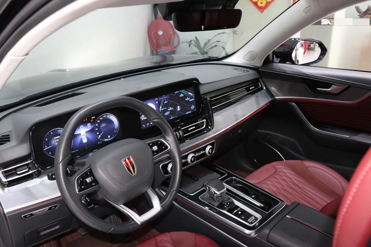 HongQi 2023 HS5 2.0T Flag Enjoy Pro Edition Automatic Gear 9