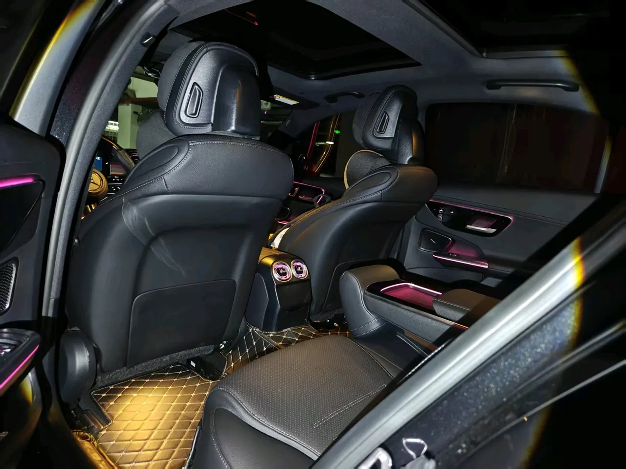 Mercedes Benz Class C 2025 C 260 L 48V 1.5T Sports Edition (Modified) Automatic Gear 5