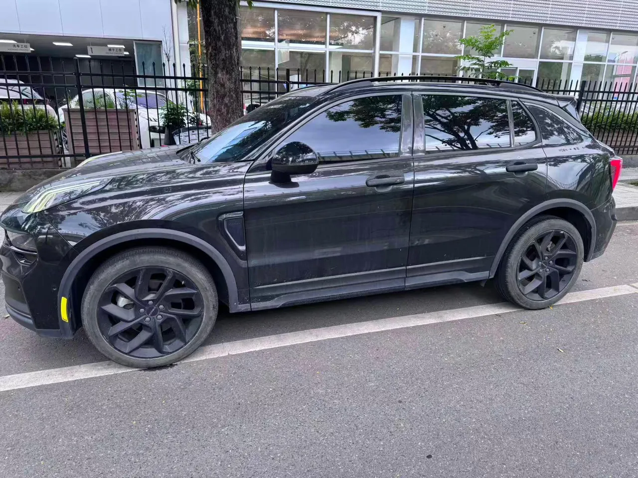 LYNK&amp;CO 2023 LYNK&amp;CO 01 2.0TD 4-wheel drive night version automatic gear 3