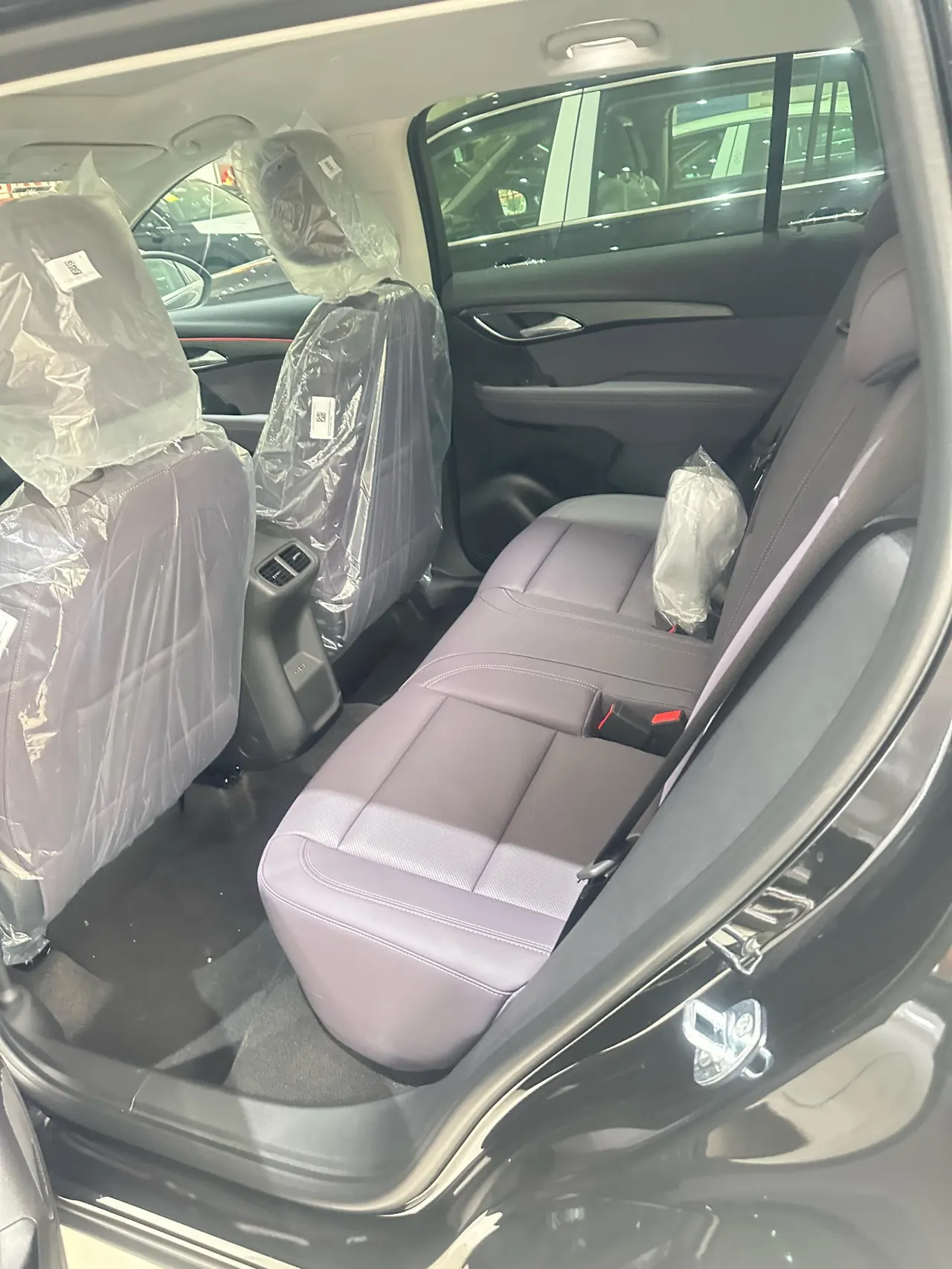 Buick 2026 Angkewei Plus 2.0T 28T Two-Drive Platinum Edition Automatic Gear 5
