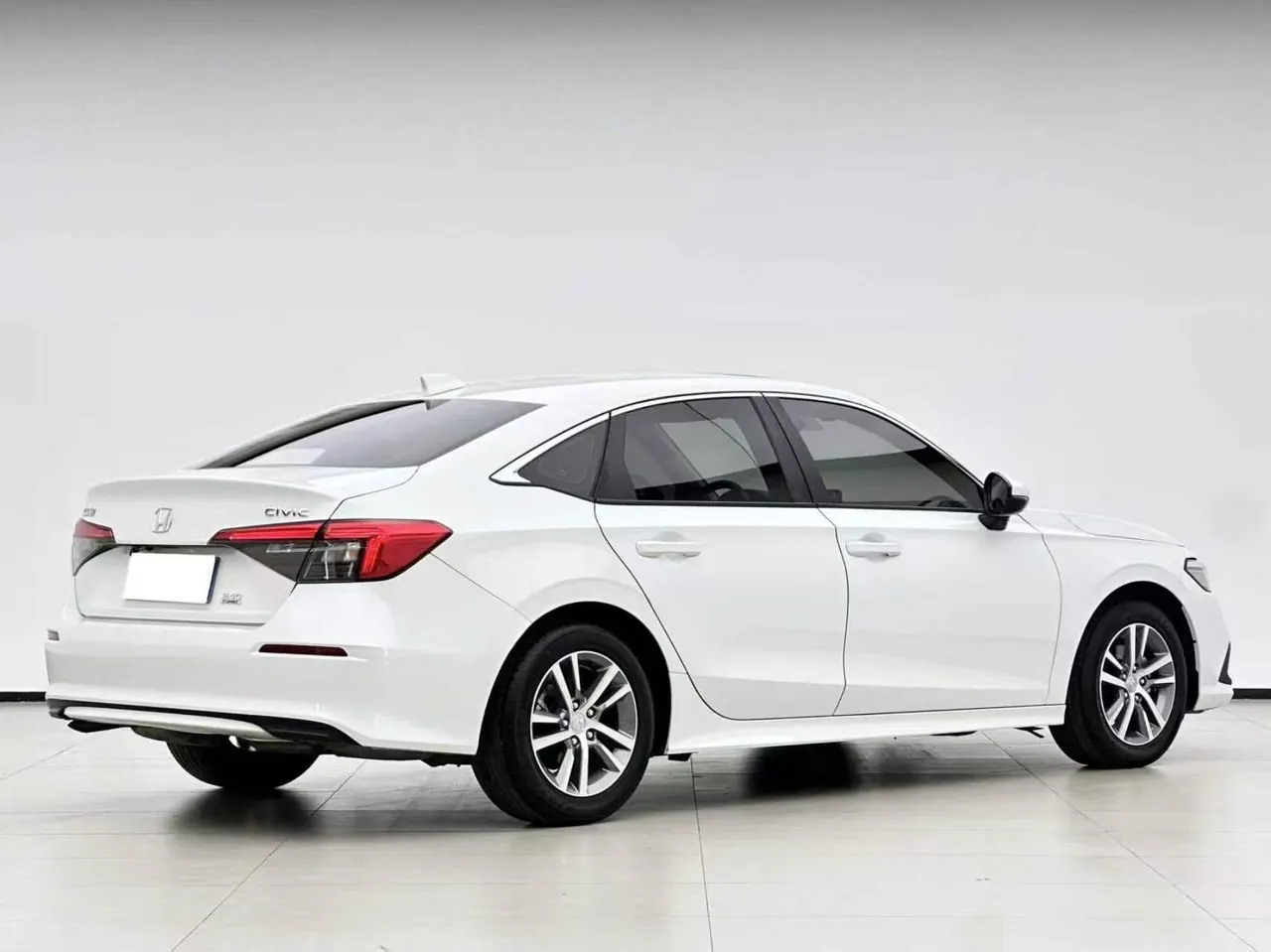 Honda 2023 Civic 1.5T CVT 240TURBO Sporty Edition Automatic 5